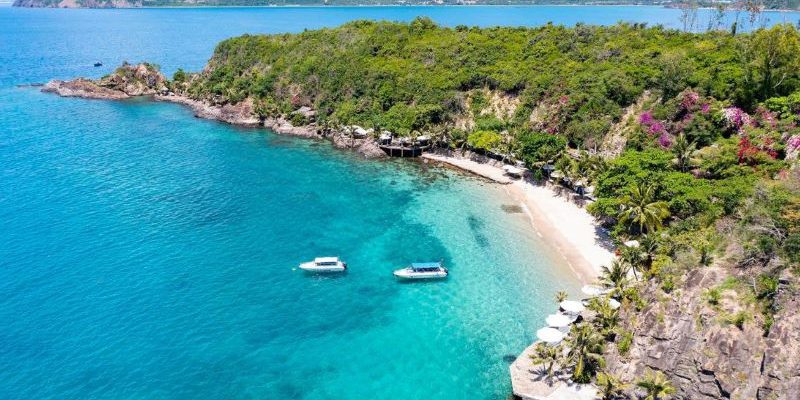 Mini Beach một trong những viên ngọc sáng giá của Nha Trang